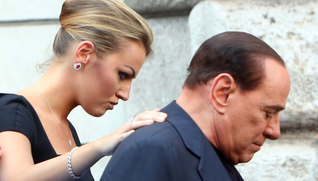 Francesca Pascale prima di Paola Turci: “Mai sentita moglie di Berlusconi”
