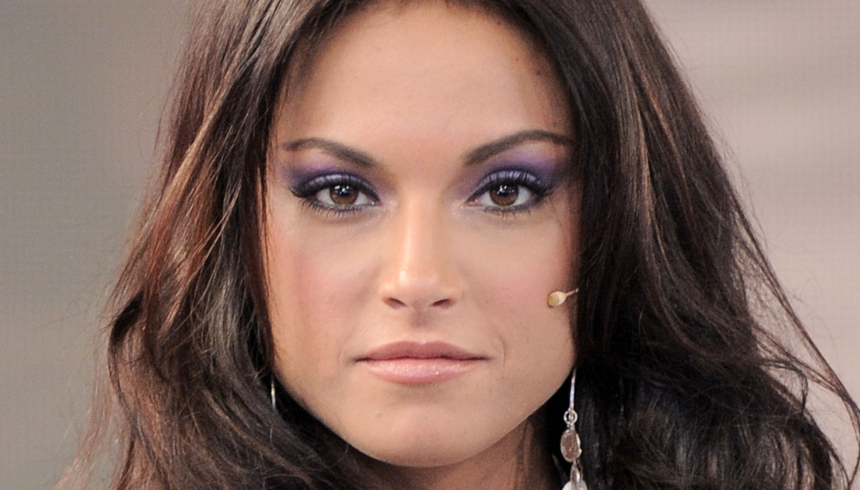 Francesca De André a Verissimo il racconto della violenza dell’ex: “Ho rischiato di morire”