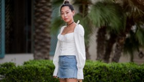 La gonna in jeans, consigli su come portarla con stile