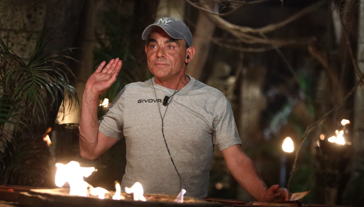 Lite all’Isola dei Famosi 2024, Francesco Benigno è fuori: cosa è successo