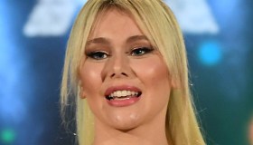 Jasmine Carrisi: “Al Bano papà moderno, mamma Loredana dovrebbe uscire dai social”