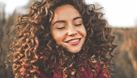 Come avere ricci perfetti e definiti con le proteine di cereali