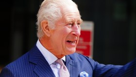 Carlo ha il cancro, condizioni di salute del Re: prima uscita a 3 mesi dalla diagnosi di cancro