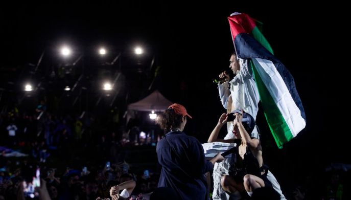 Cosmo sul palco del Concerto del Primo Maggio