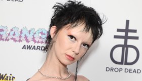 Bambie Thug all’Eurovision 2024, chi è la cantante dell’Irlanda