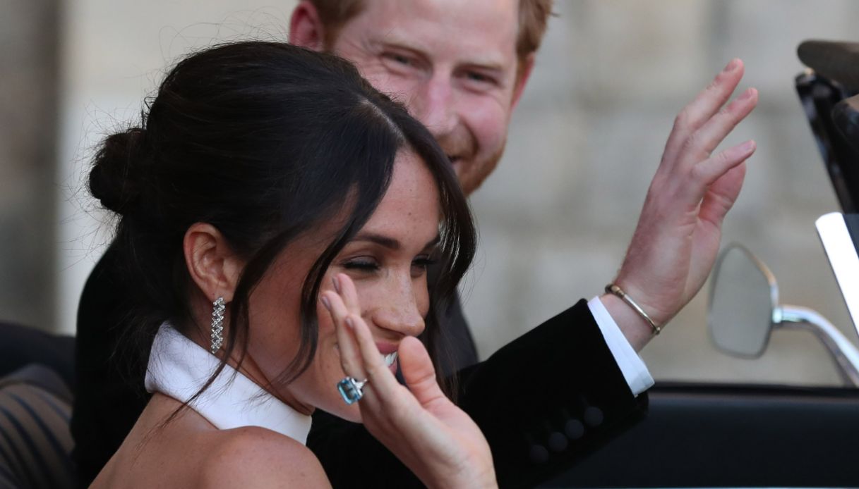 Meghan Markle anello acquamarina