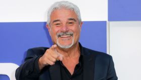 Pino Insegno torna a Reazione a Catena: “Giorgia Meloni? La mia storia parla per me”