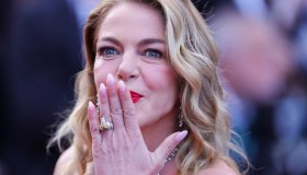 Festival di Cannes 2024, Claudia Gerini divina. Ma quanti spacchi