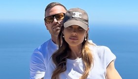 Ilary Blasi, complenno d’amore con Bastian: la scritta sulla torta è iconica