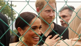 Harry e Meghan Markle si perdono l’assegno. Archewell “fuorilegge”