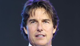 Tom Cruise, la figlia Suri cambia cognome: sempre più distante dal padre