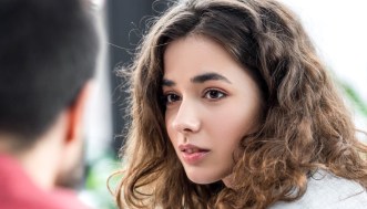 Come insegnare al/alla tua partner a darti piacere