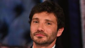 Stefano De Martino in bilico: “Condurrà Affari Tuoi solo se passerà un esame”