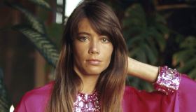 Françoise Hardy: vita, amori e successi dell’icona degli anni ’60