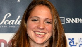 Laura Giuliani sposa: l’originale matrimonio finisce sul campo di calcio