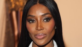 Naomi Campbell: 4 momenti iconici della regina delle passerelle