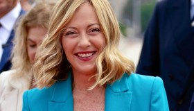 Giorgia Meloni in Cina, le pagelle dei suoi look