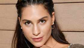 Ludovica Valli svela il sesso del bebè: il tenero video coi figli Anastasia e Otto