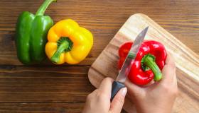Spellare i peperoni, come farlo in modo facile e veloce