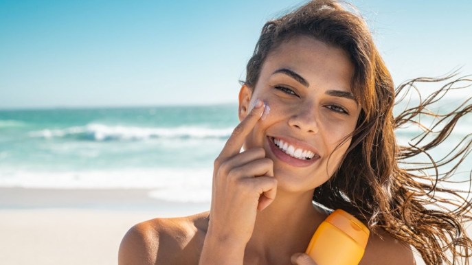 Tintarella dorata e perfetta con il fissatore di abbronzatura: come funziona e quale acquistare