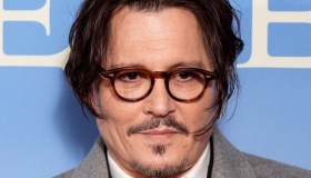 Johnny Depp ritrova l’amore con Yulia Vlasova: chi è la nuova (presunta) fidanzata