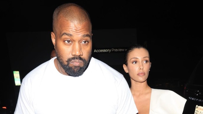 Kanye West e Bianca Censori, “schiavitù e pornografia”: le accuse e il volo in Russia contro l’embargo