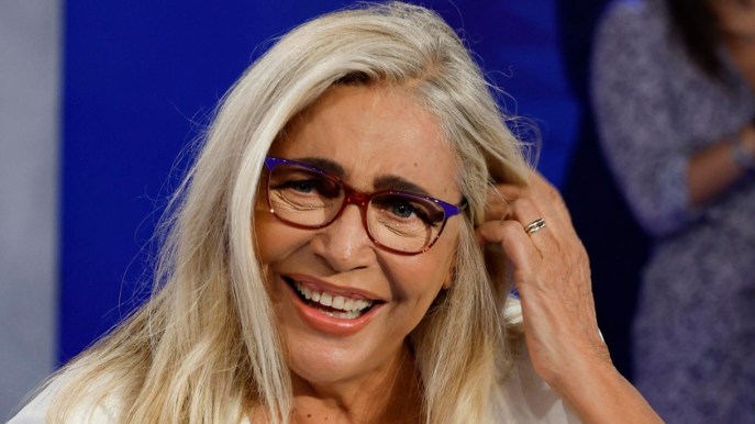 Mara Venier conferma Domenica In: “Non sono riuscita ad andare via”
