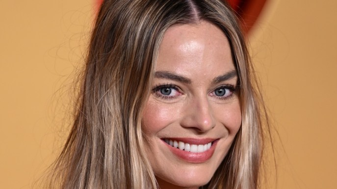 Margot Robbie incinta: aspetta il primo figlio dal marito Tom Ackerley