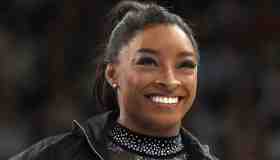 Simone Biles, il segreto del suo body con 47mila cristalli