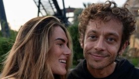 Francesca Sofia Novello incinta, l’annuncio con Valentino Rossi e Giulietta