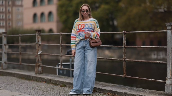 Jeans wide leg: idee di look
