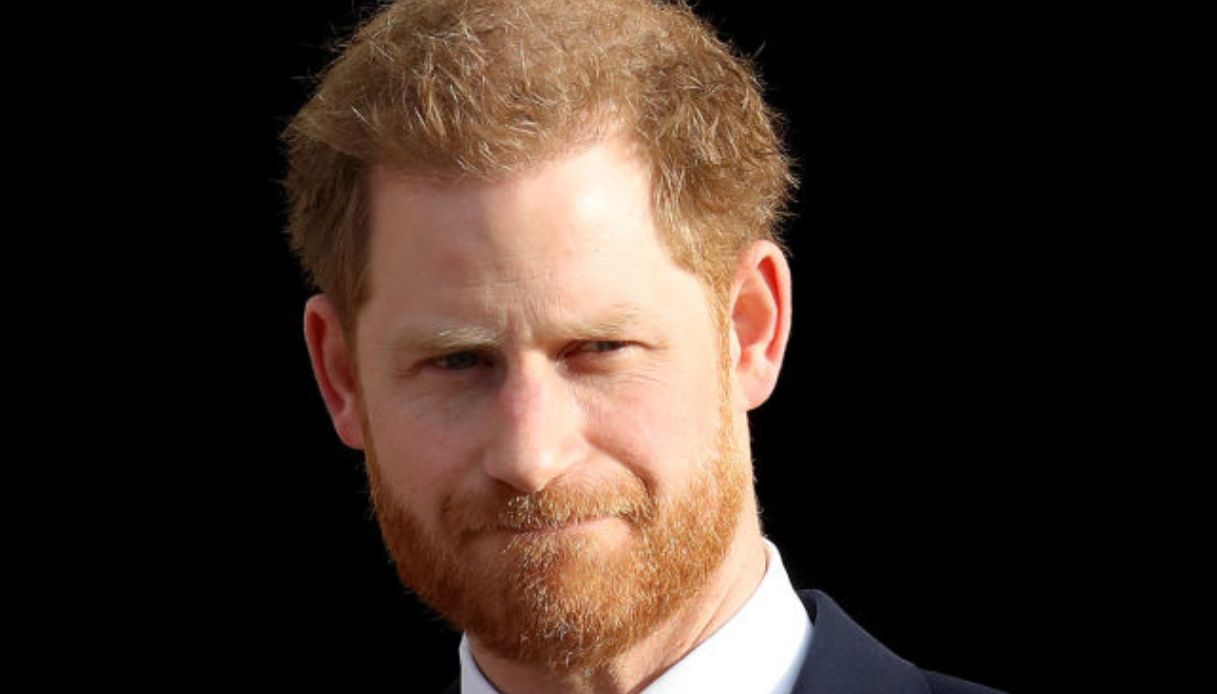 Re Carlo, ultime notizie: Harry pronto a fare pace, il gesto per il padre