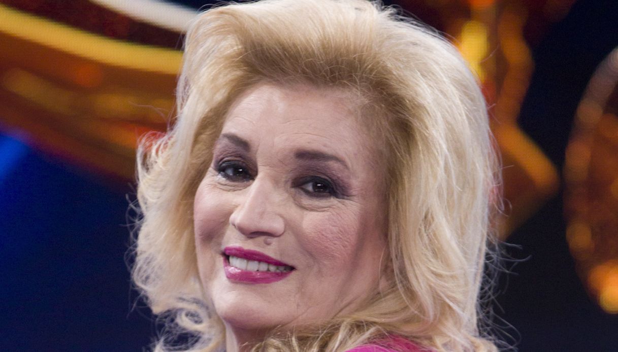 Iva Zanicchi a Verissimo, il dolore per il suo Fausto: “Non mi sono mai sentita così sola”