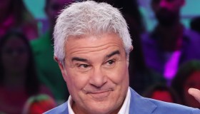 Pino Insegno, i bassi ascolti di Reazione a Catena che mettono a rischio il Tg1