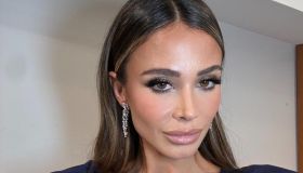 Diletta Leotta mai così bella in abito rosso, la borsa che farà tendenza