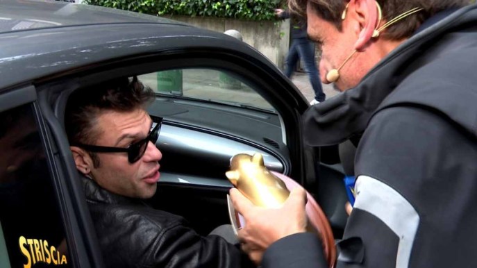 Striscia la Notizia, Tapiro d’oro a Fedez per l’arresto della guardia del corpo