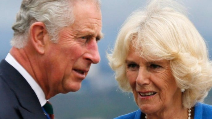 Re Carlo e Camilla, paura in Australia: la minaccia del figlio segreto è grande
