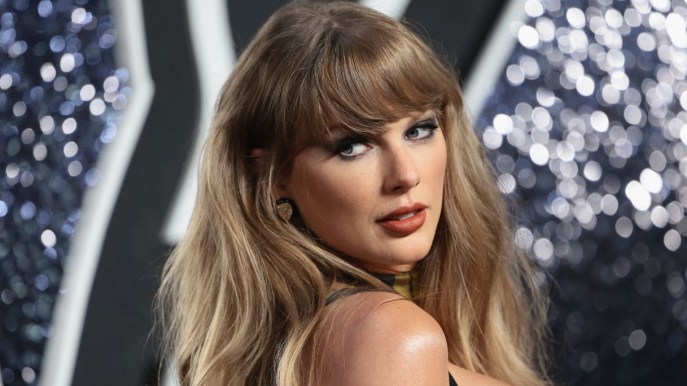 Taylor Swift ha cambiato colore di rossetto e ora puoi provarlo anche tu (in sconto)