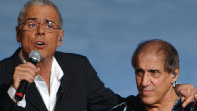 Teo Teocoli torna sulla rottura con Celentano e ne svela i motivi: “Si trovò da solo”