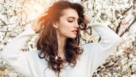 I segreti per capelli idratati e splendenti a ogni età