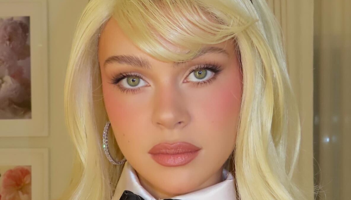 Nicola Peltz, coniglietta di Halloween: Brooklyn Beckham è pazzo di lei