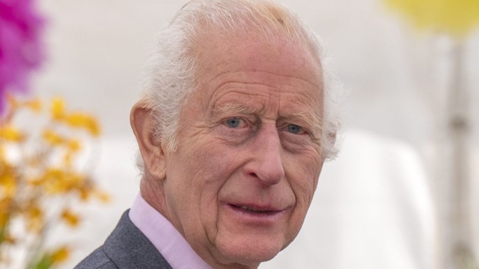 Re Carlo, il fratello Andrea paga un prezzo troppo alto: “Deluso”