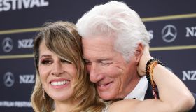Richard e Alejandra Gere innamoratissimi ed elegantissimi sul red carpet