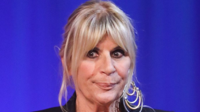 Uomini e donne, Gemma Galgani costretta a rompere con Fabio: la segnalazione