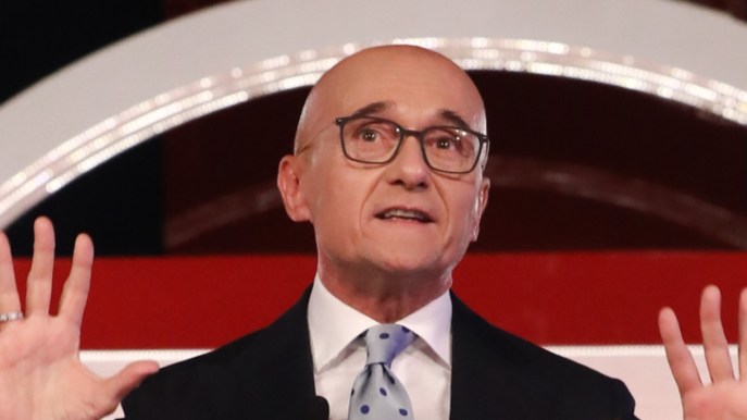 Grande Fratello, Alfonso non si arrende e racconta il primo incontro con Federica