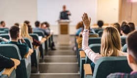 Università: restare in Italia o andare all’estero? Ecco tutto quello che devi sapere