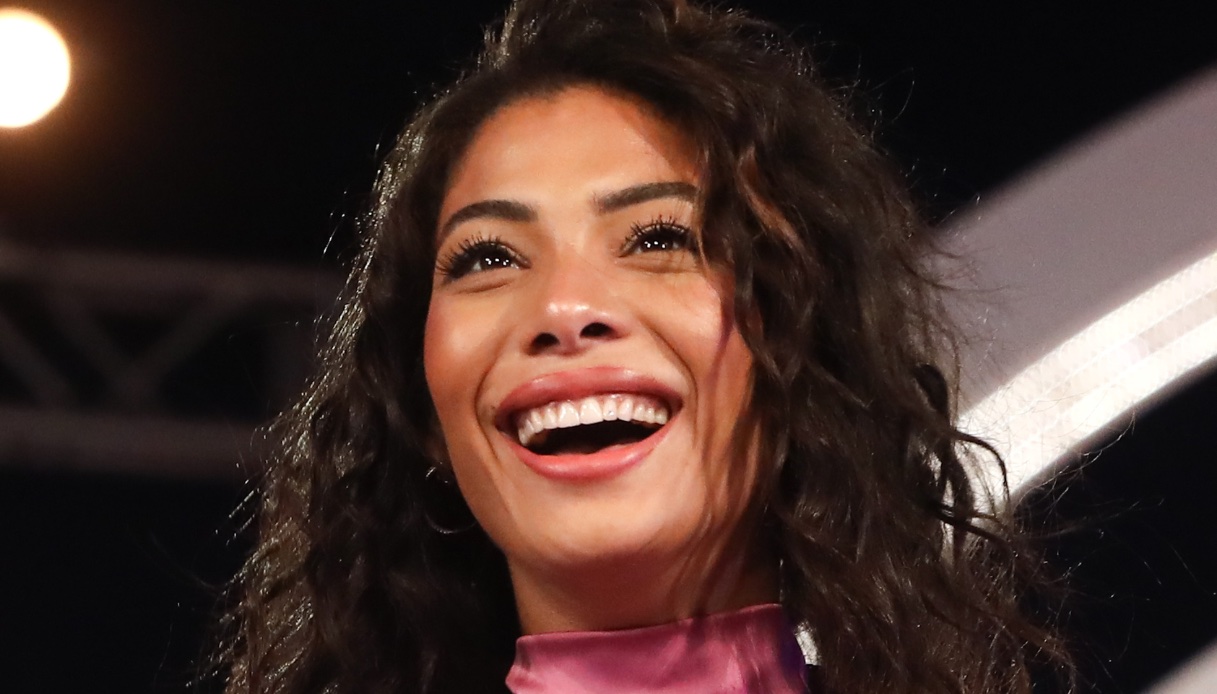 Grande Fratello, pagelle del 9 dicembre: Shaila e Lorenzo (7), l’addio di Yulia (8)