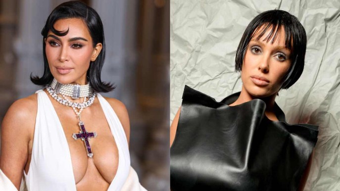 Kim Kardashian copia (di nuovo) Bianca Censori: il look bikini e balaclava