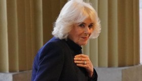 Re Carlo, “l’infezione toracica di Camilla era una forma di polmonite”