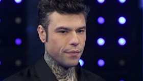 Fedez, retroscena su Sarà Sanremo: “Brusco litigio con la sua storica assistente”